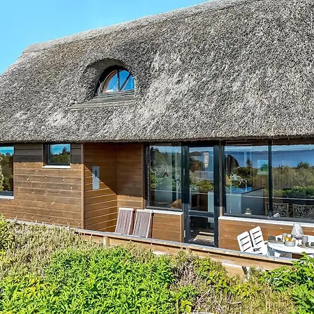 Minza - 150m From The Sea By Interhome