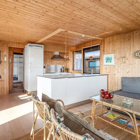 Minza - 150m From The Sea By Interhome *